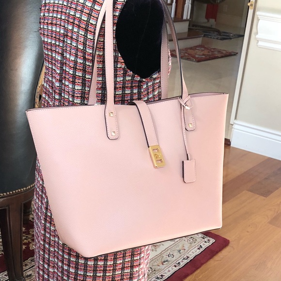 Authentic Michael Kors large karson handbag&wallet - Picture 2 of 7